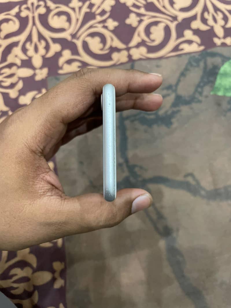 Apple iPhone 7 6