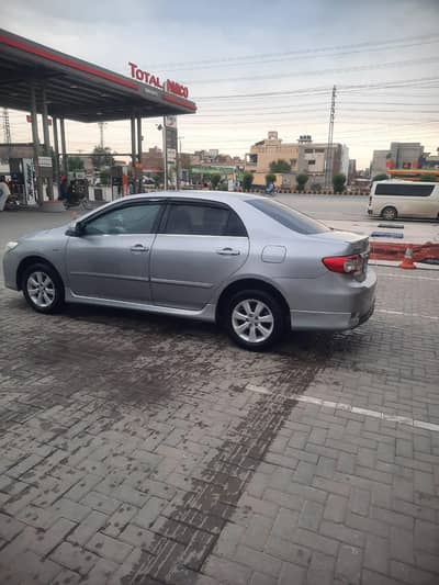 Toyota Corolla GLI 2012