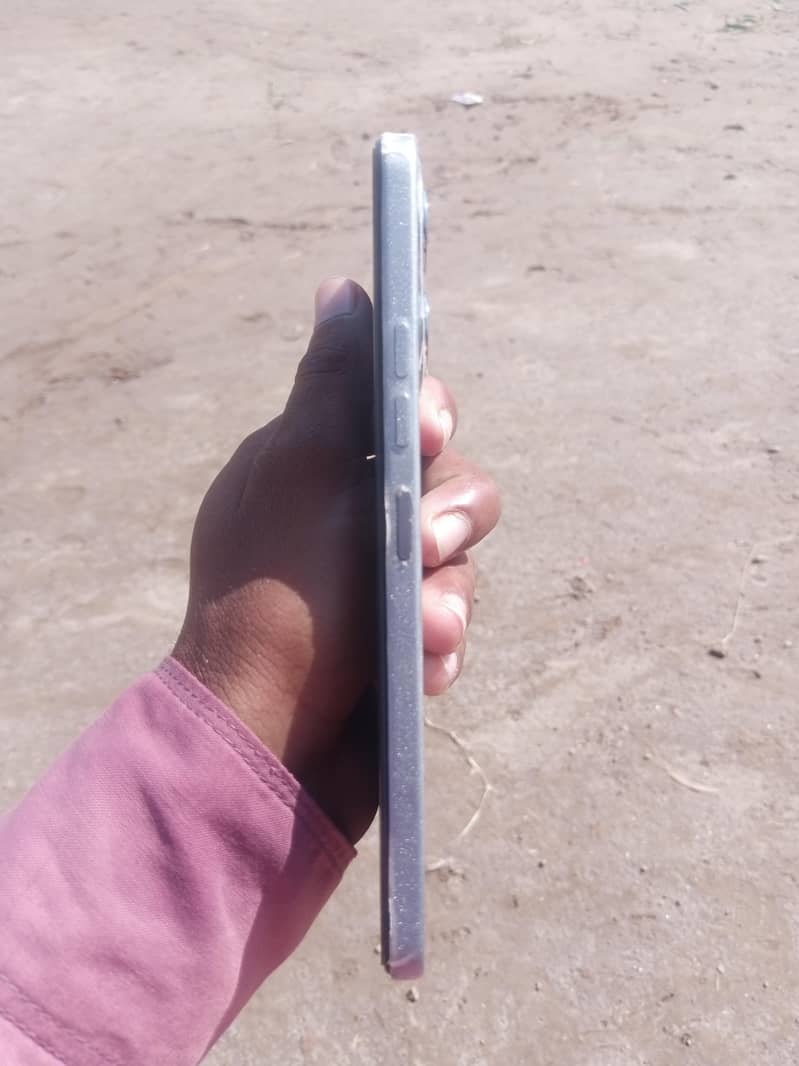 TECNO SPARK 40 2