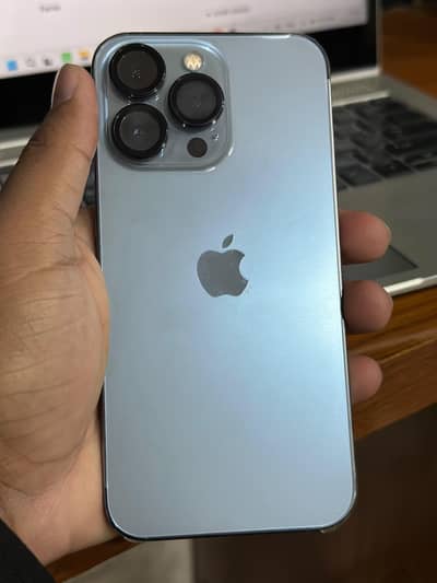 Apple iPhone 13 Pro