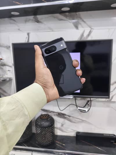 Google Pixel 8