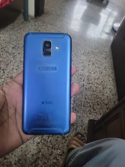 Samsung Mobile A6 dual sim with box