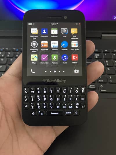 BlackBerry Q5 – PTA Approved Qualcomm 4G LTE Touch & Type Smartphone