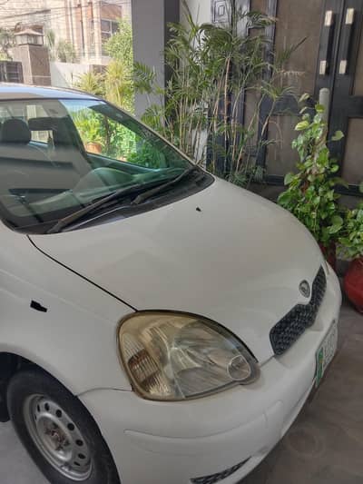 Toyota Vitz 2004