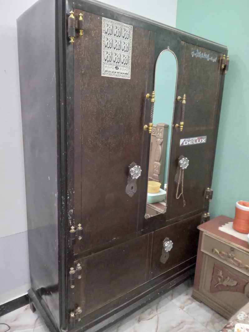 In excellent condition 1