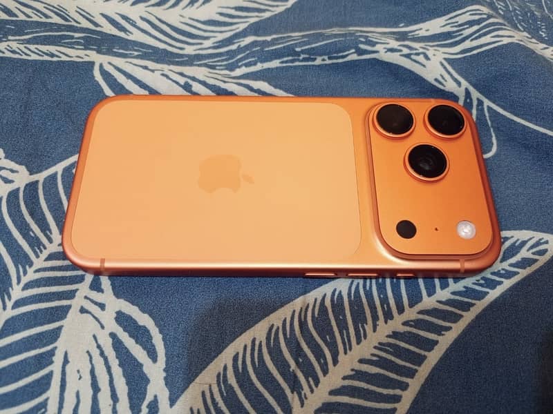 Apple iPhone 17 Pro 2
