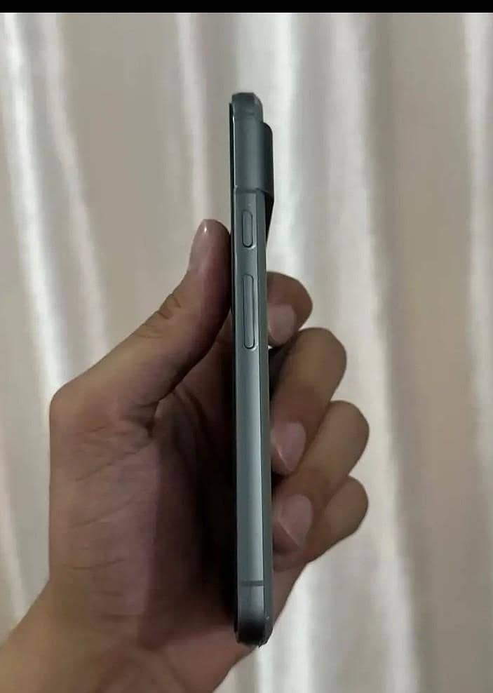 Google Pixel 8 2