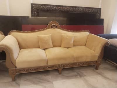 Modern Stylish Sofa – Excellent Condition | Urgent Sale