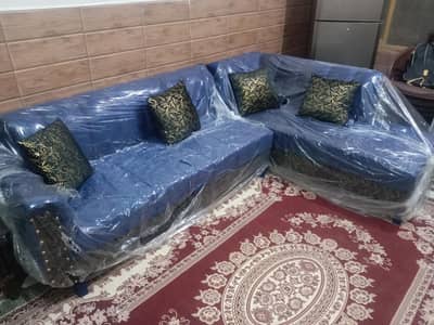 corner L shap sofa
