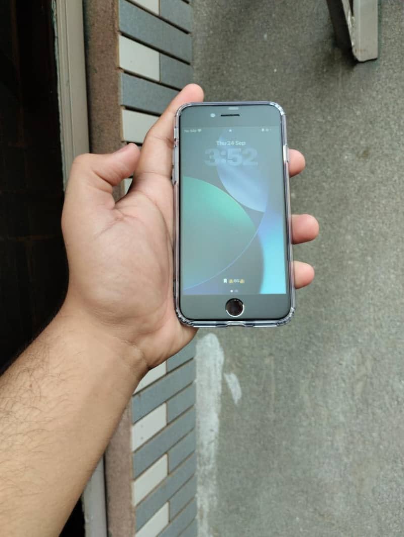 Apple iPhone SE 1