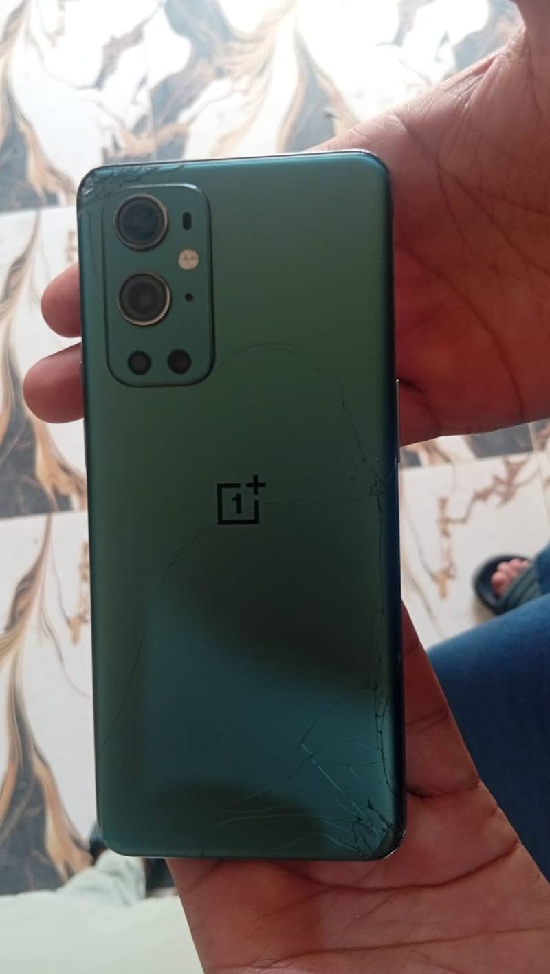 One Plus 9 Pro 1