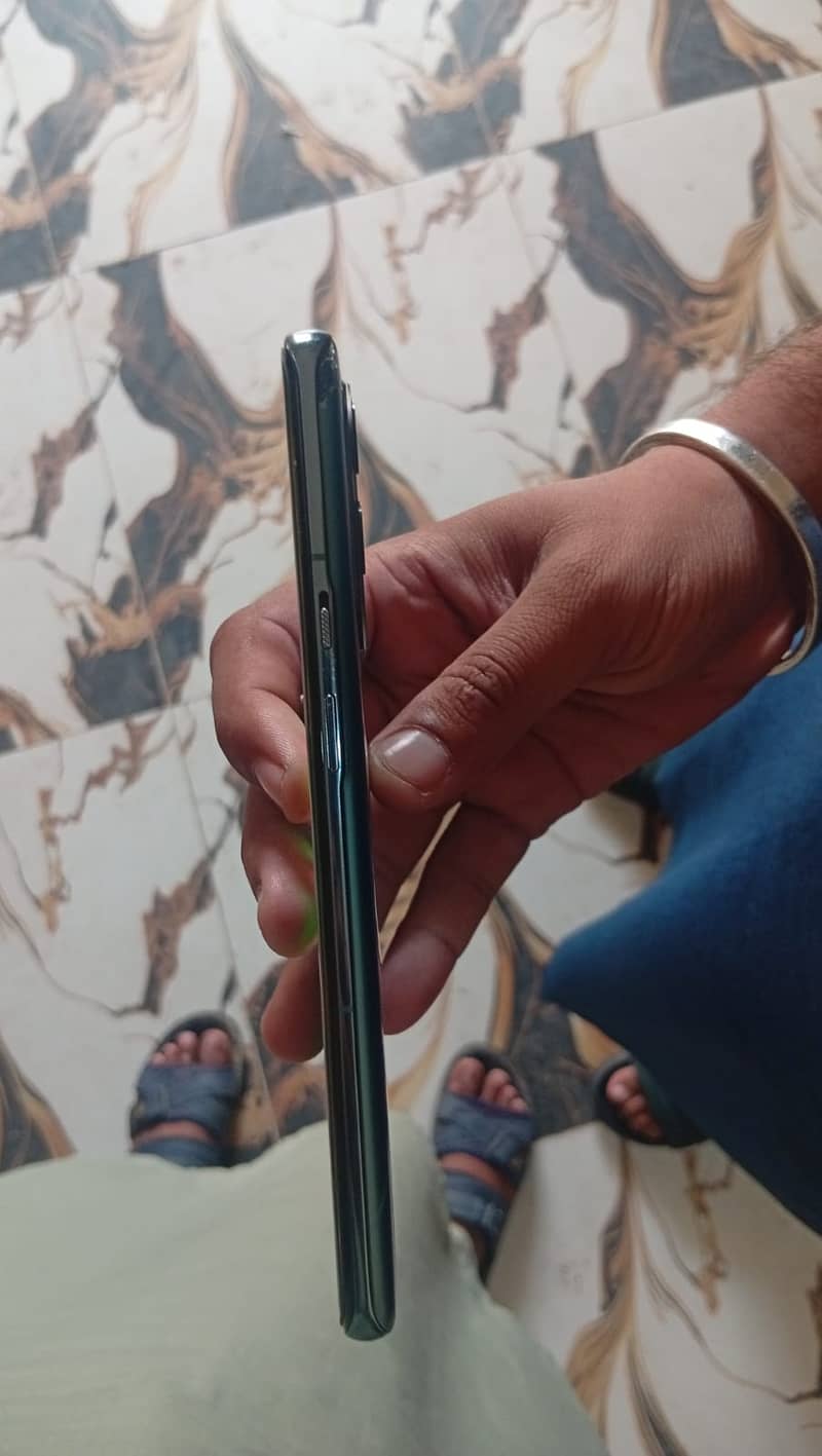 One Plus 9 Pro 5