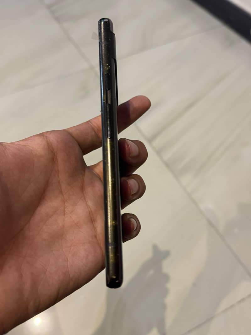 Google Pixel 6a 1