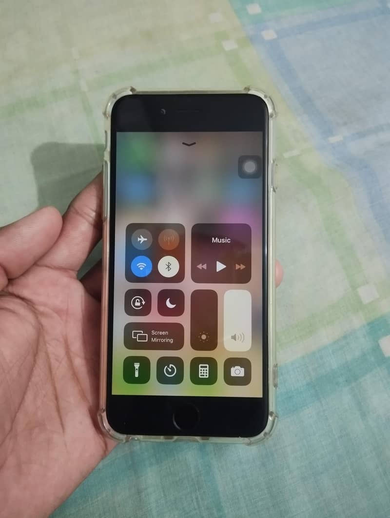 Apple iPhone 6 1