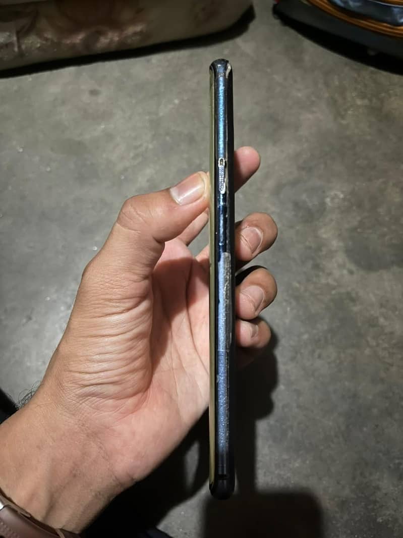 One Plus 7 Pro 3