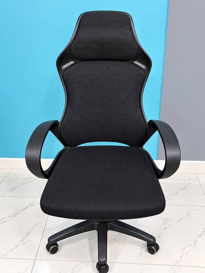 Executive chairs for sale like brand new