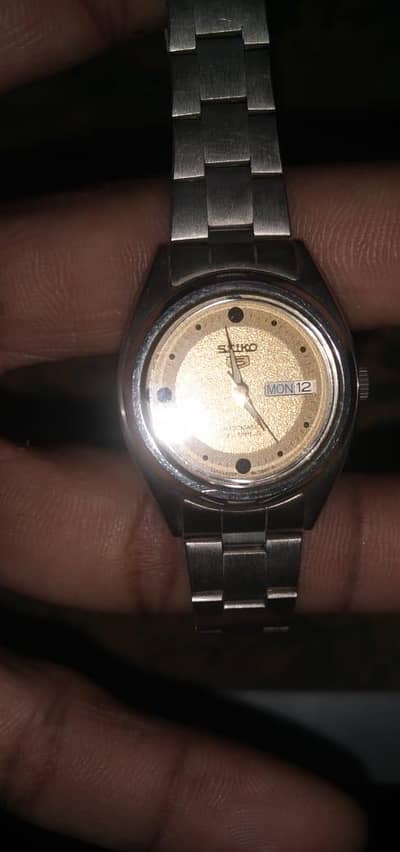 2 WOMEN'S ORIGINAL WATCHES SEIKO & CITIZEN FOR SALE 0313 875 1617