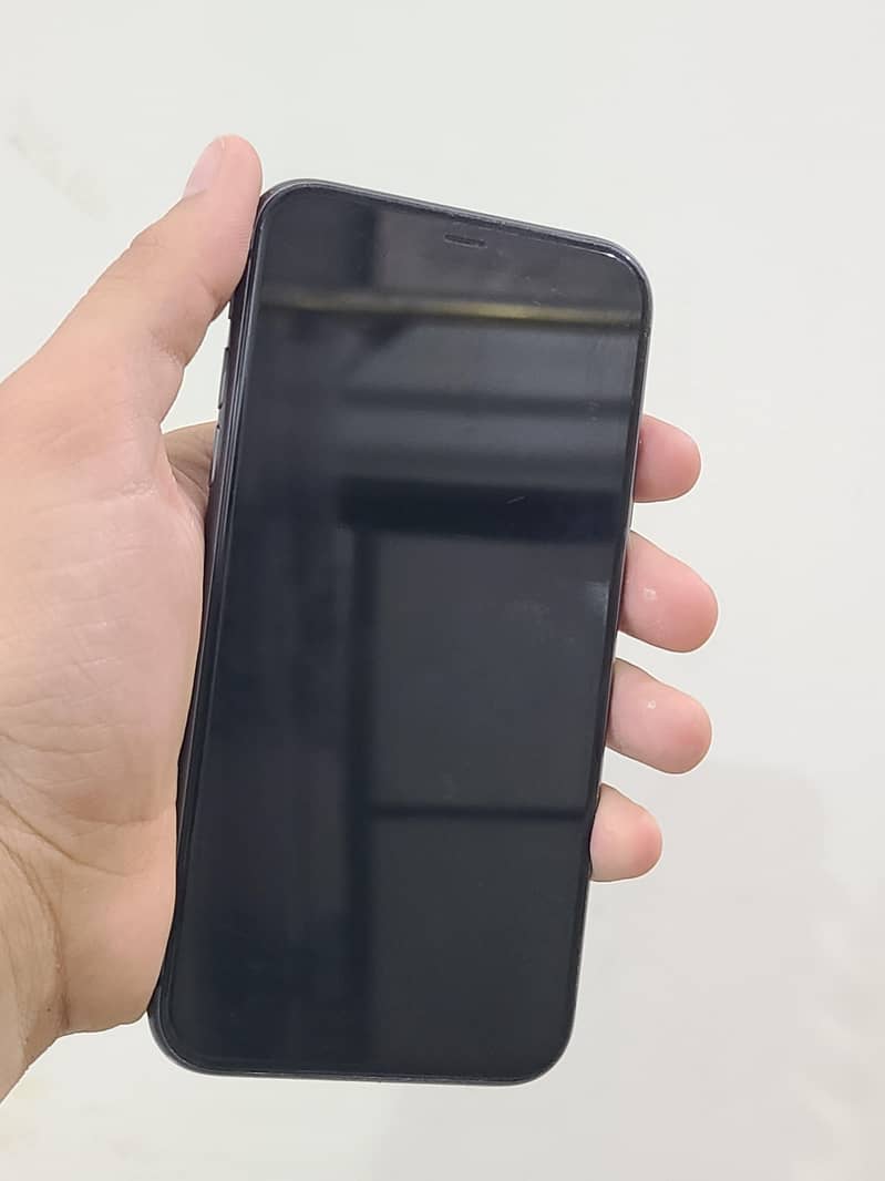 Apple iPhone 11 1
