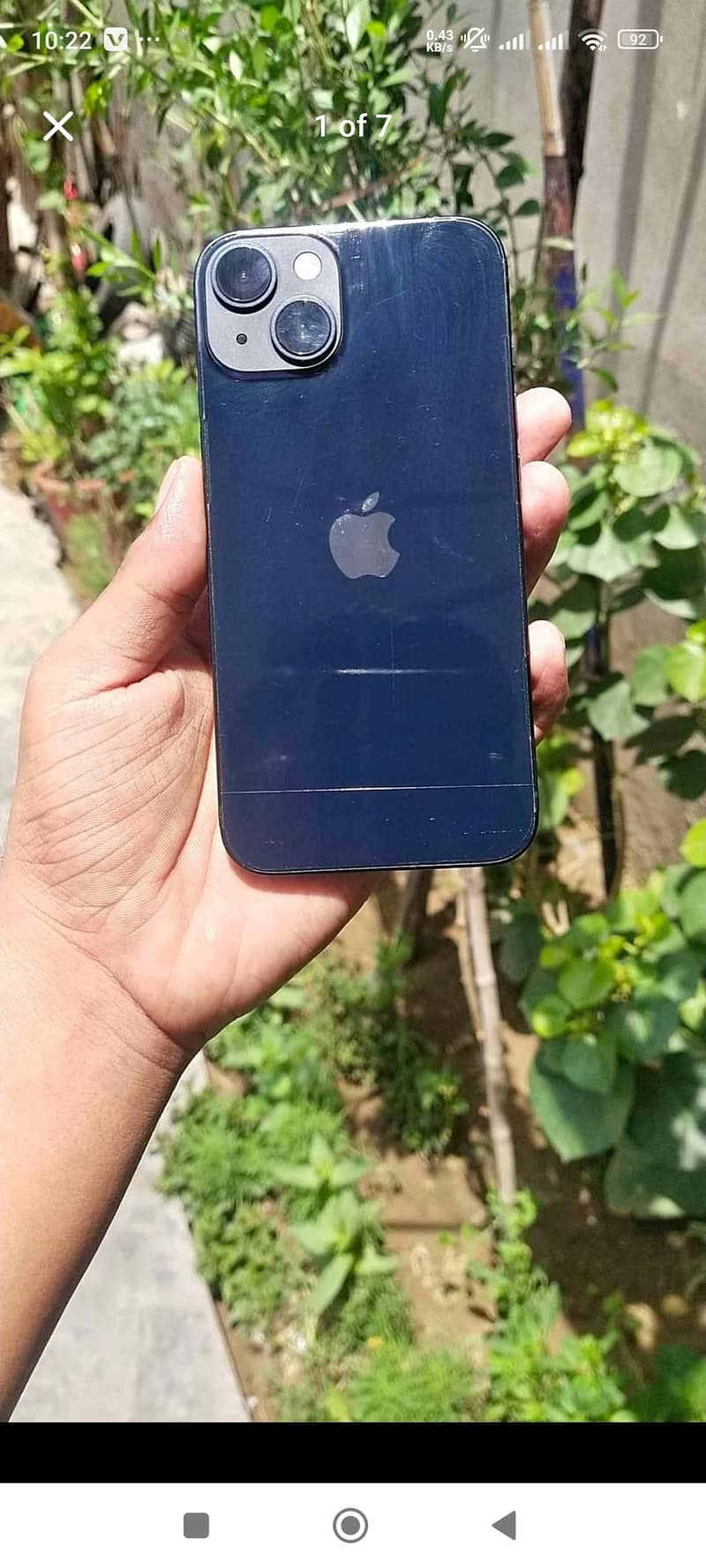 Apple iPhone 13 4