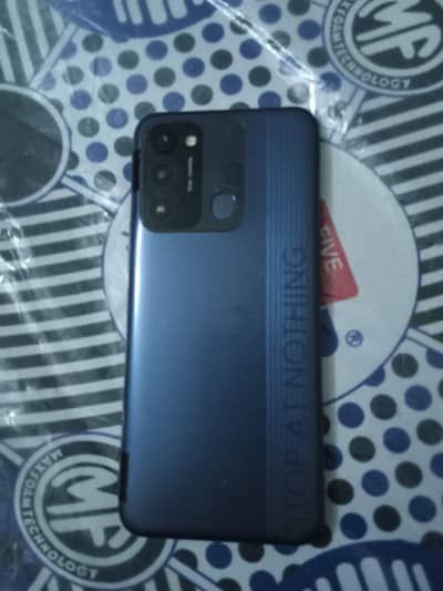 Tecno Spark 8C