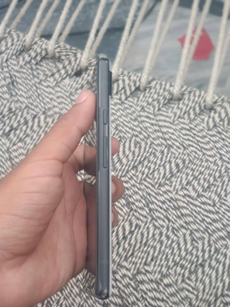 Google Pixel 6a 5