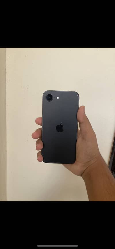 Apple iPhone 16e