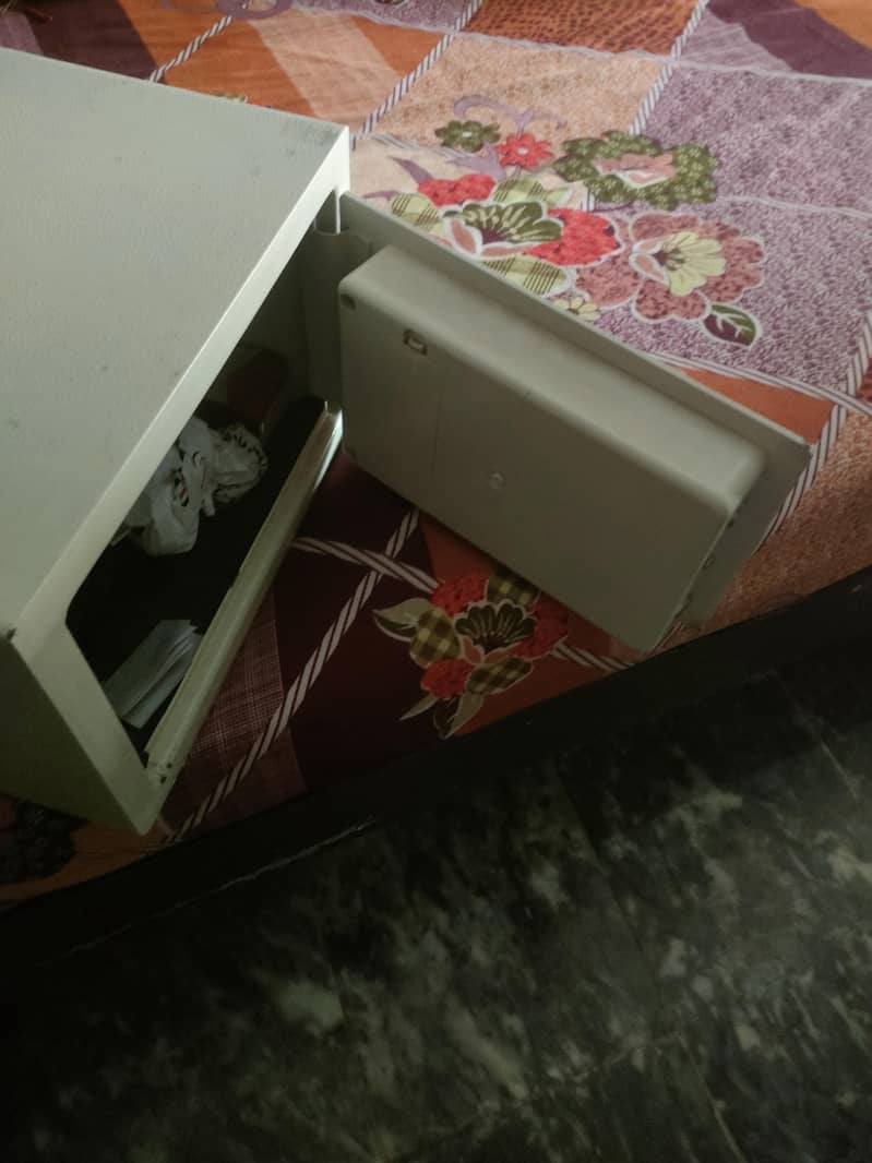 ELECTRIC SAFE 1
