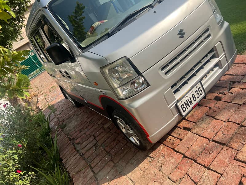 Suzuki Every 2012 5