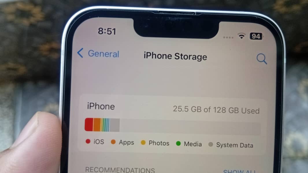 Apple iPhone 13 6