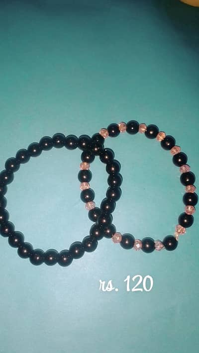 pearl bracelet