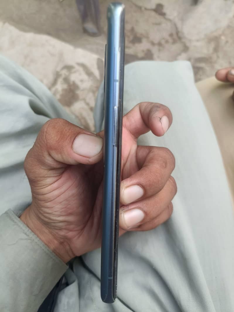 One Plus 9 Pro 4