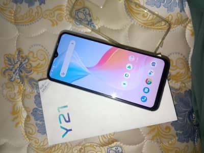 Vivo Y21 4 64. Total Orignal with box. behtreeen battery
