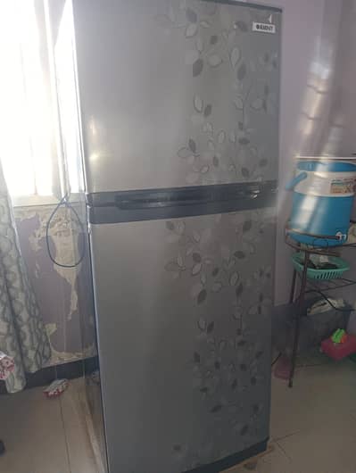 selling fridge
