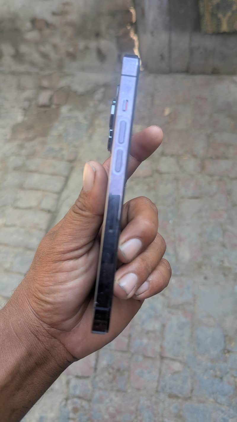 Apple iPhone 14 Pro 6