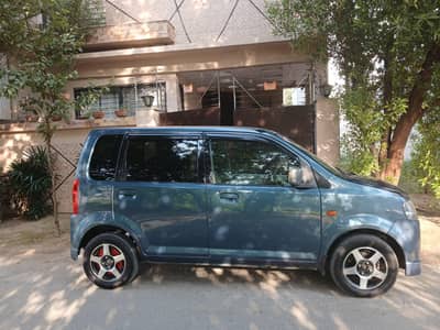 Mitsubishi Ek Wagon 2013