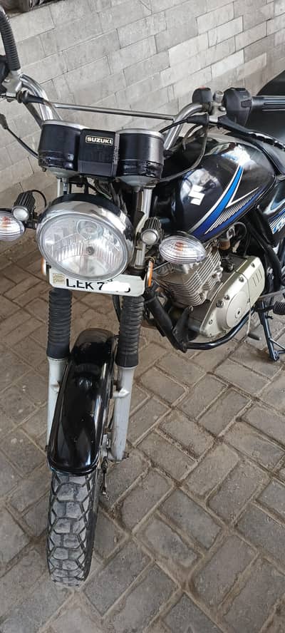 Suzuki 150 gs 2018 end model genuine bike