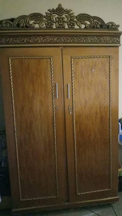 used wardrobe in very good condition 10by10