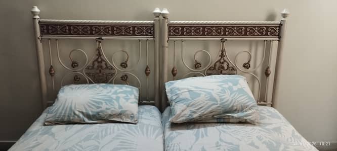 Off white Iron rod beds