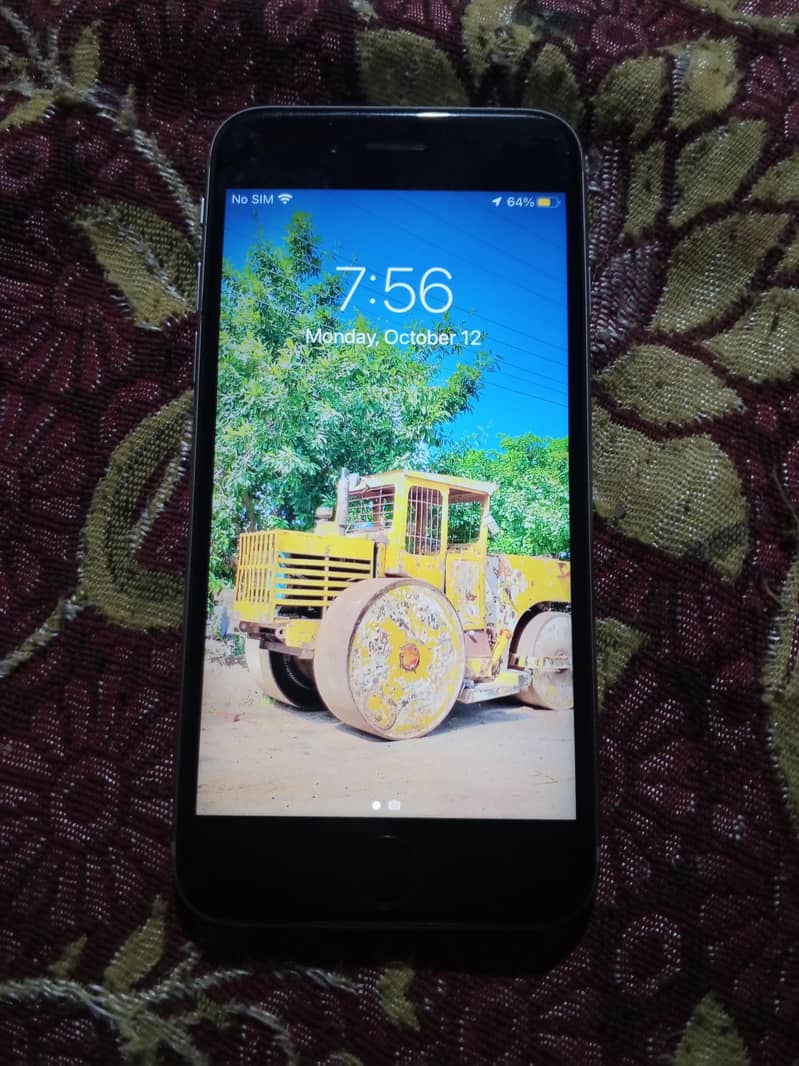 Apple iPhone 6S 1