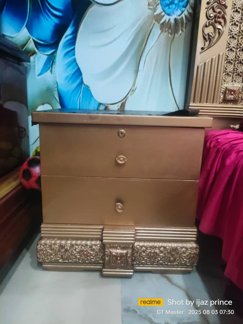 bed set for saale 2