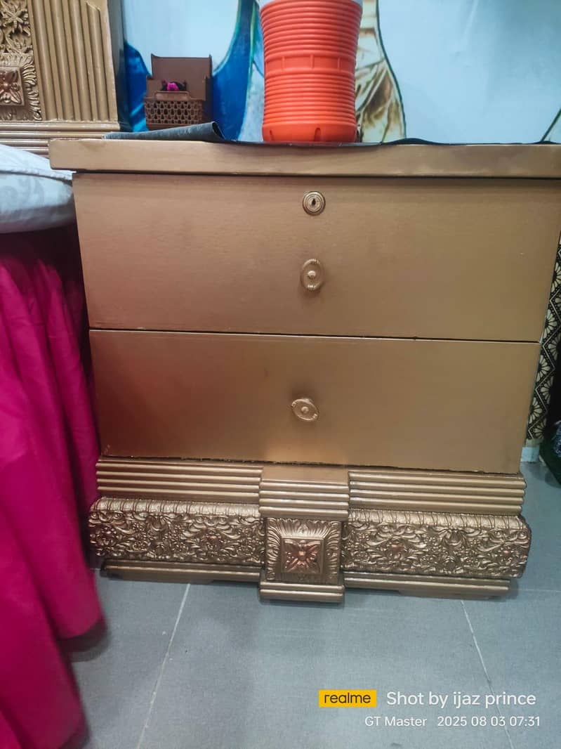 bed set for saale 3