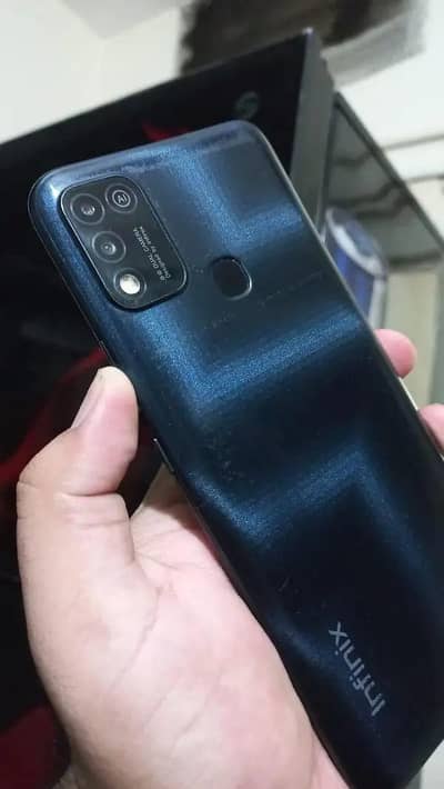 Infinix hot 11 play
