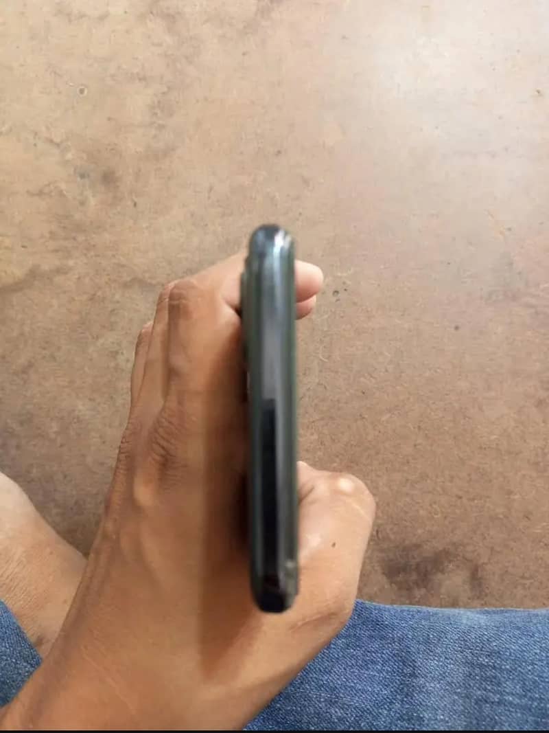 Tecno Camon 18P 4