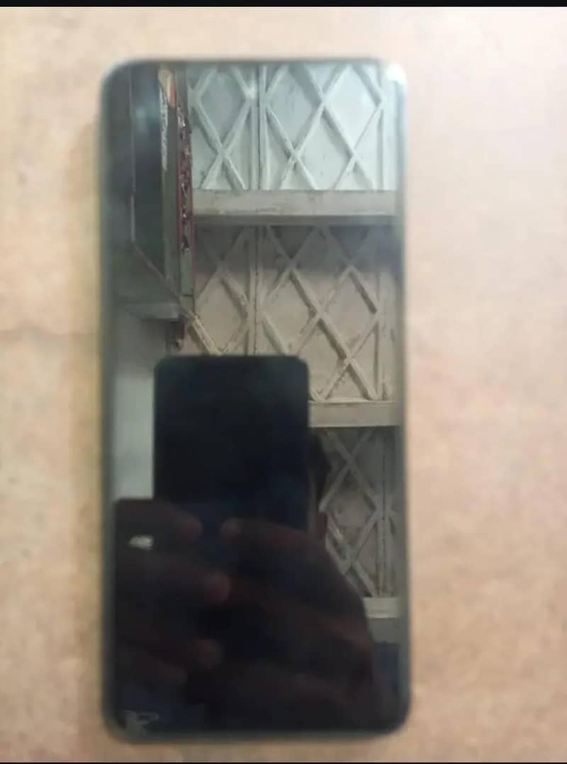 Tecno Camon 18P 1
