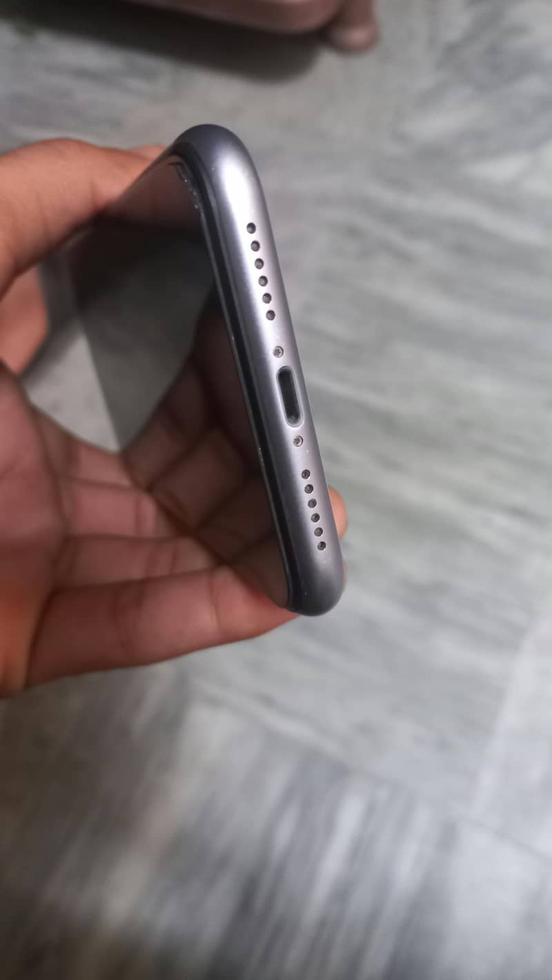 Apple iPhone 11 1
