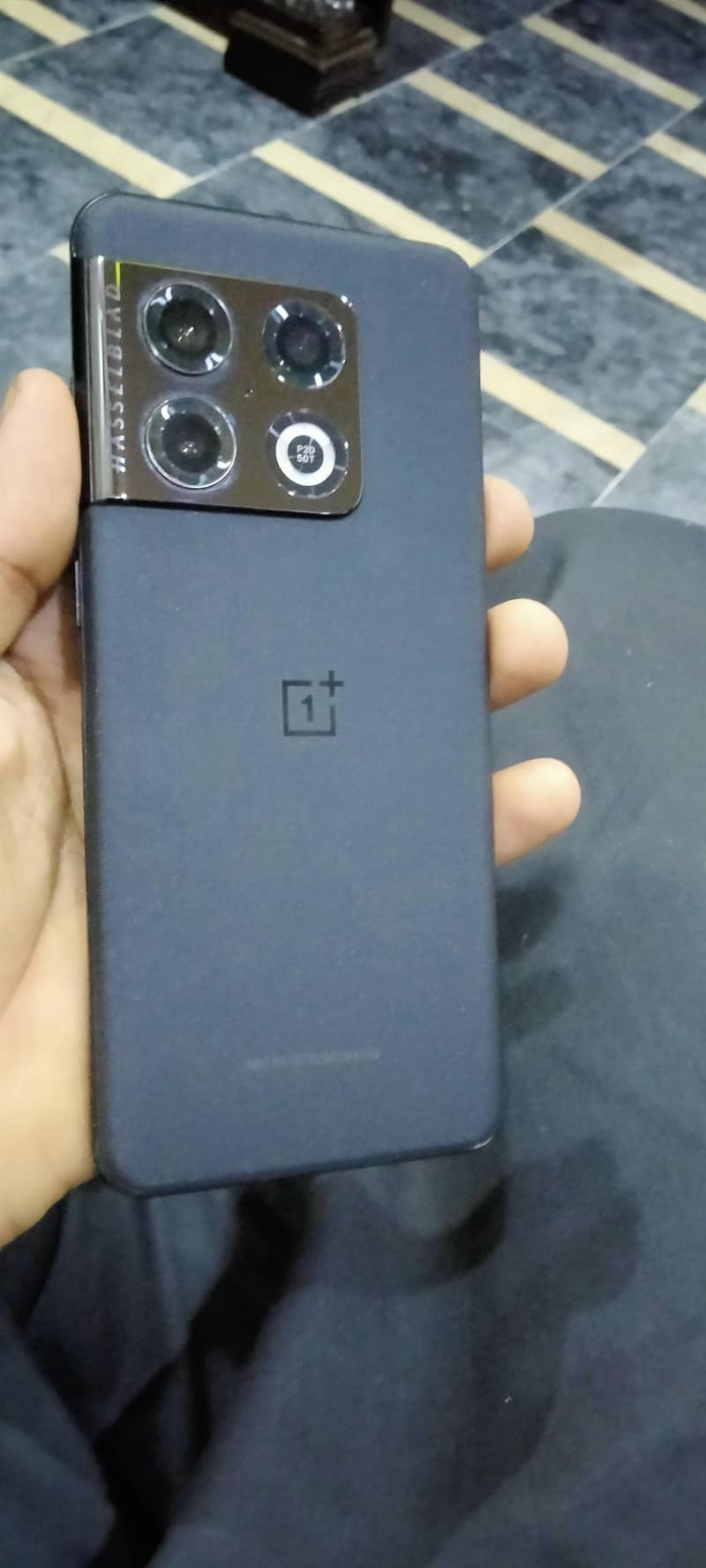 One Plus 10 Pro 4