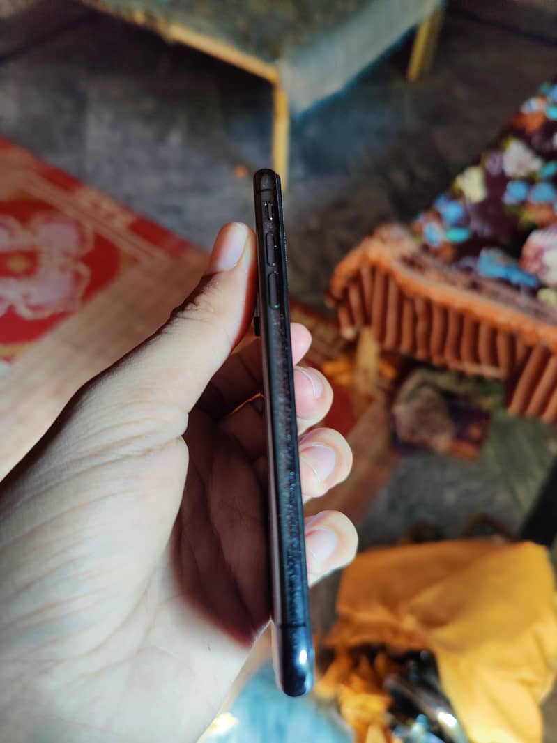 Apple iPhone X 2