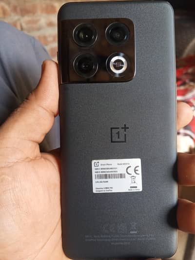 One Plus 10 Pro