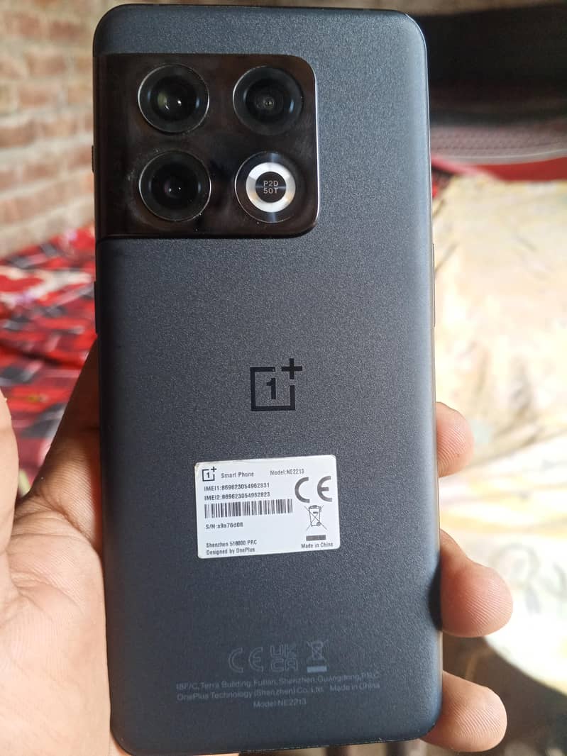 One Plus 10 Pro 1
