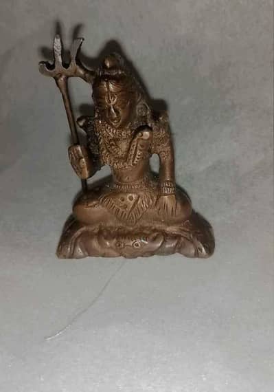 antique sculpture